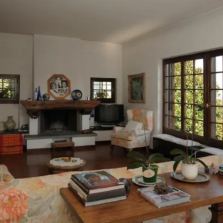 Villa Dagnente Sleeps 6 Wifi